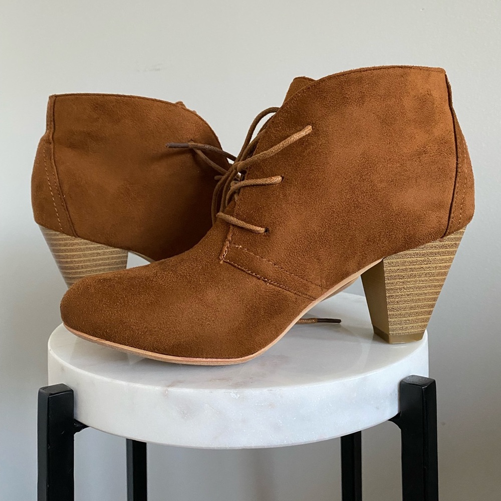 Pierre Dumas Brown Heeled Booties
